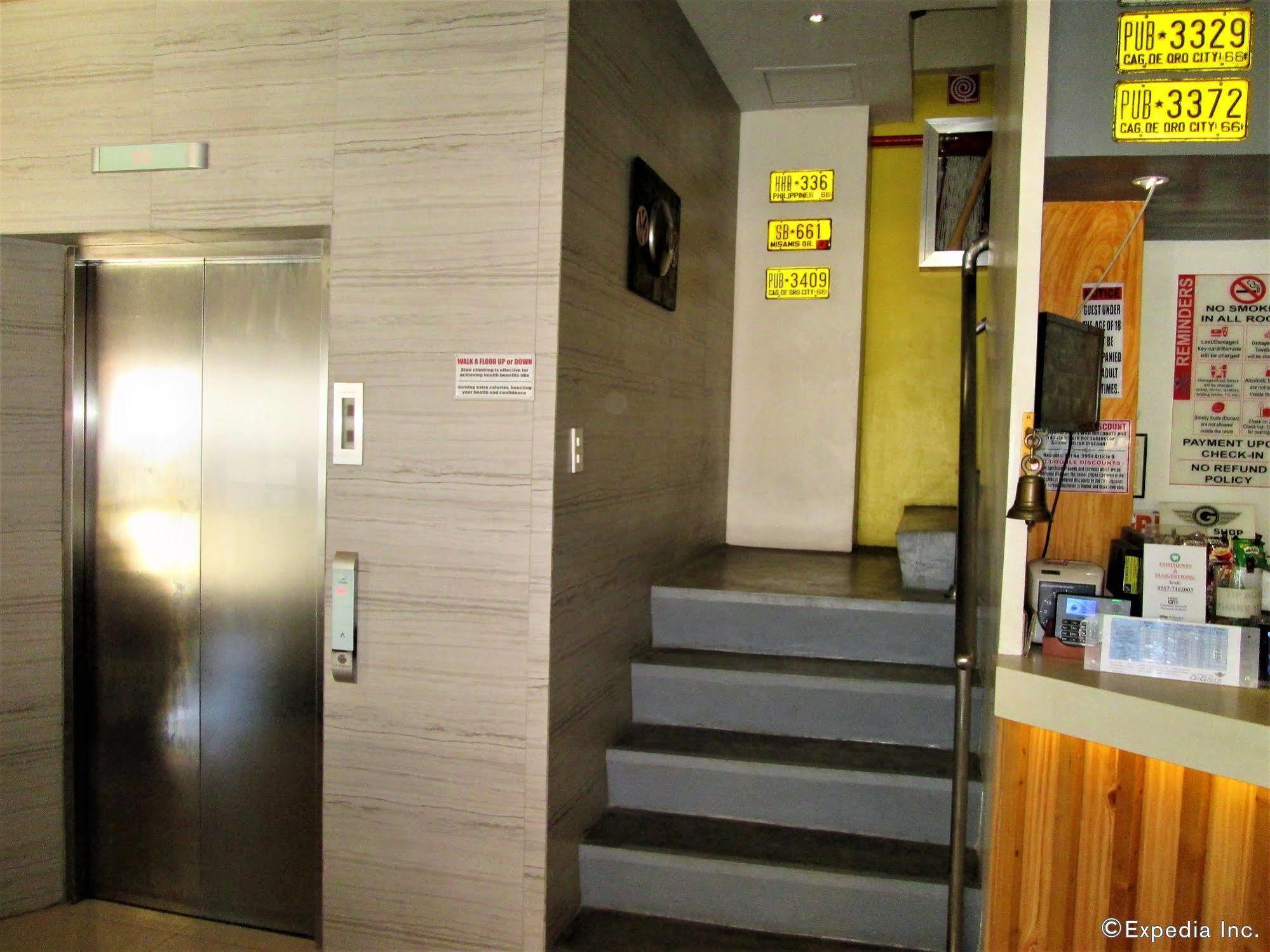 G-Galyx Inn Hotel Cagayan de Oro Zewnętrze zdjęcie